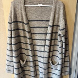 Debut Women's Striped Cardigan in Gray and Cream